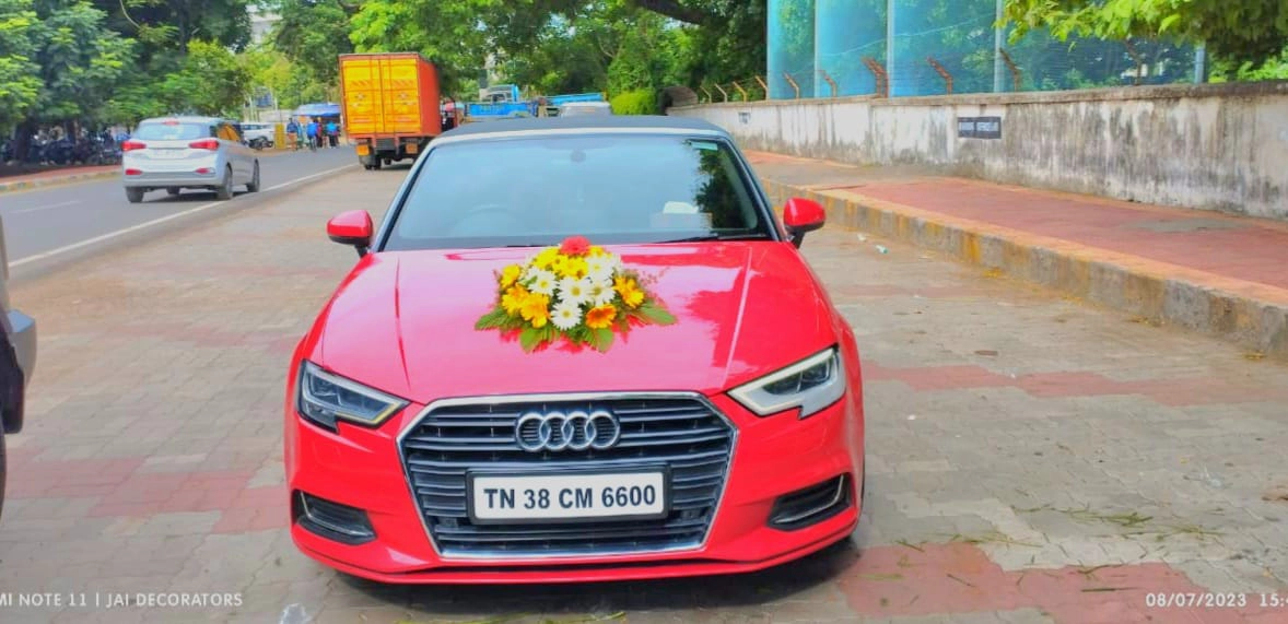 Grand Wedding Car for Bride Arrival