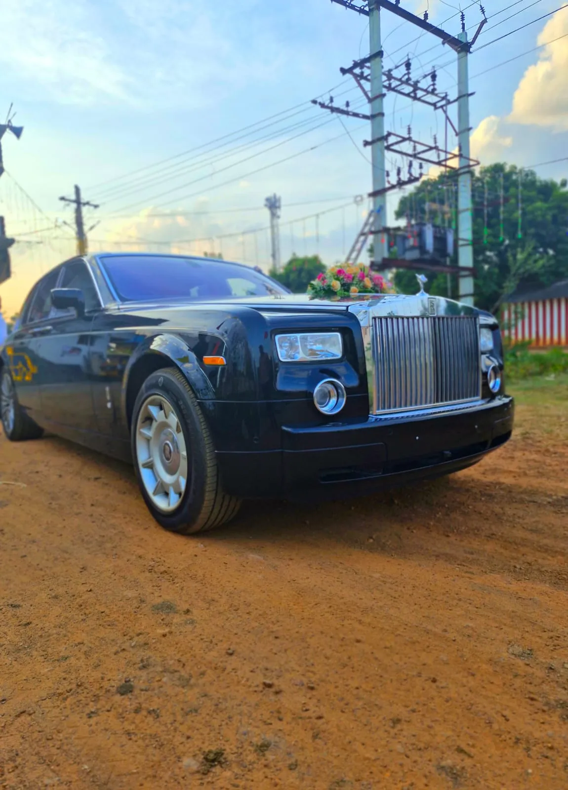 Royal Car Rental  Ideal for Wedding and VIP Events