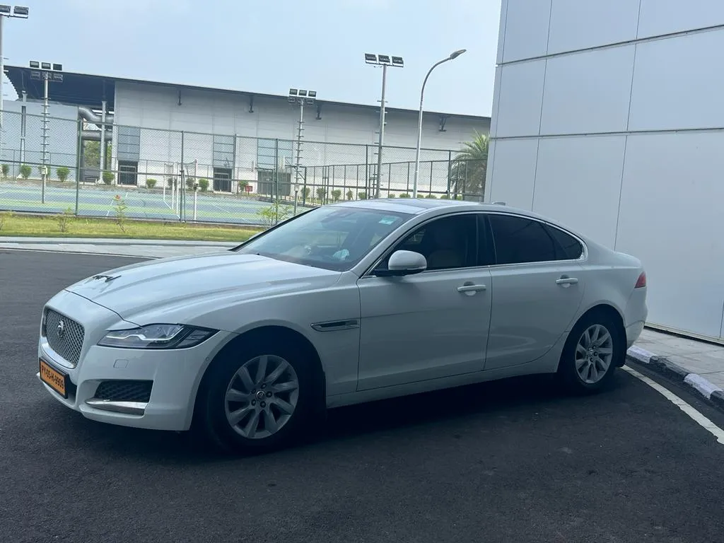 Rent a stylish wedding car with plush seat design